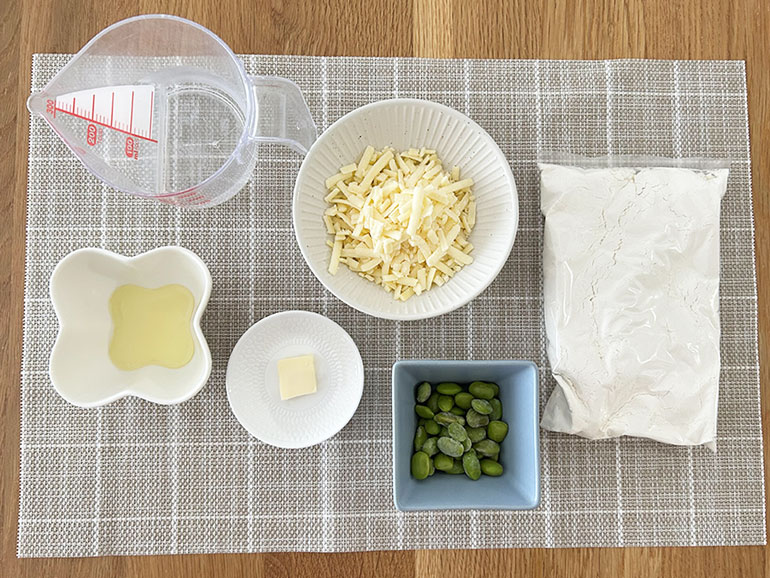 簡単!時短!枝豆たっぷり!夏野菜キーマカレー&チーズナン|伊彌彦ちゃまめ