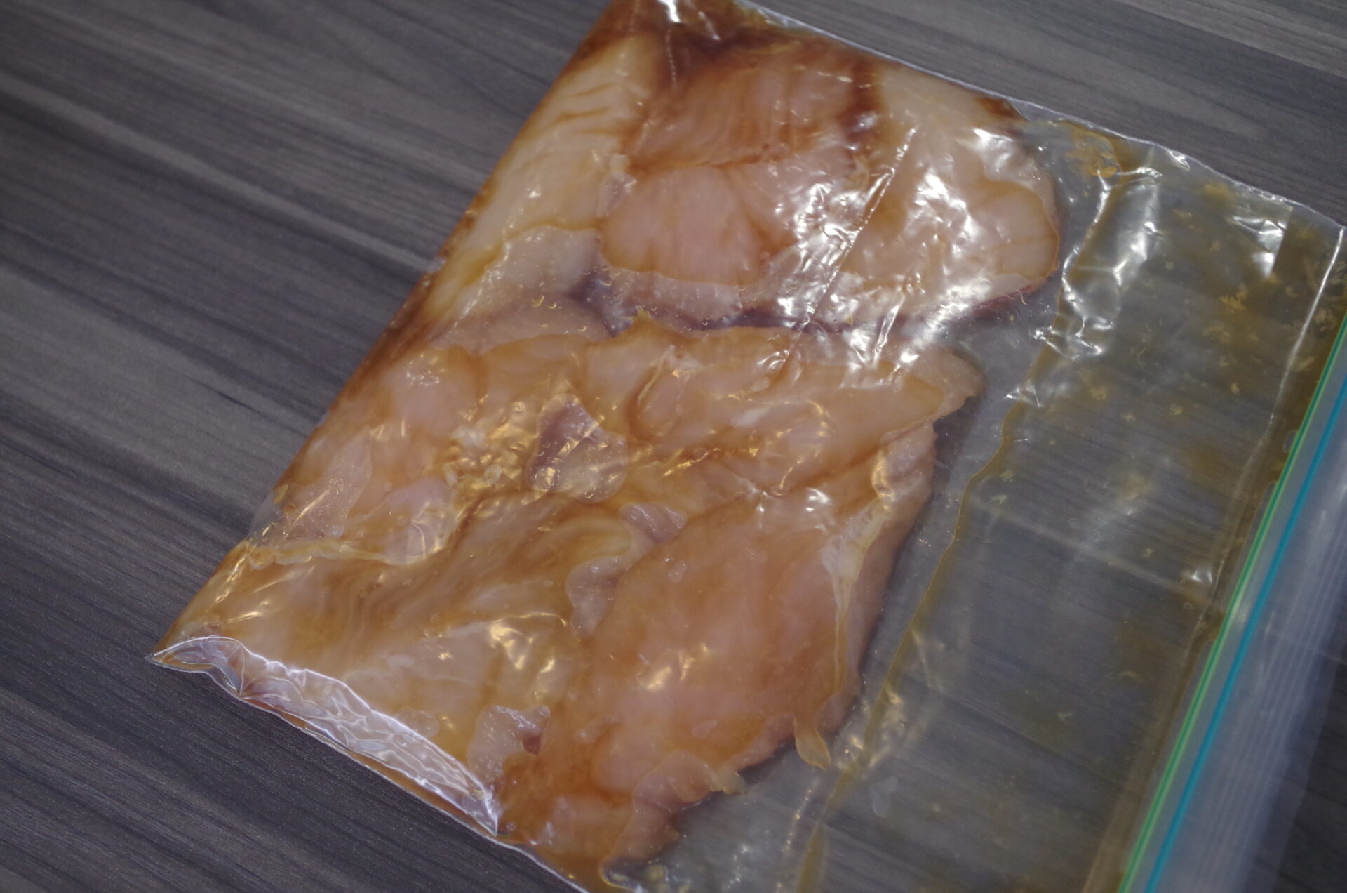 鶏肉の竜田揚げと野菜の彩り|伊彌彦醤油