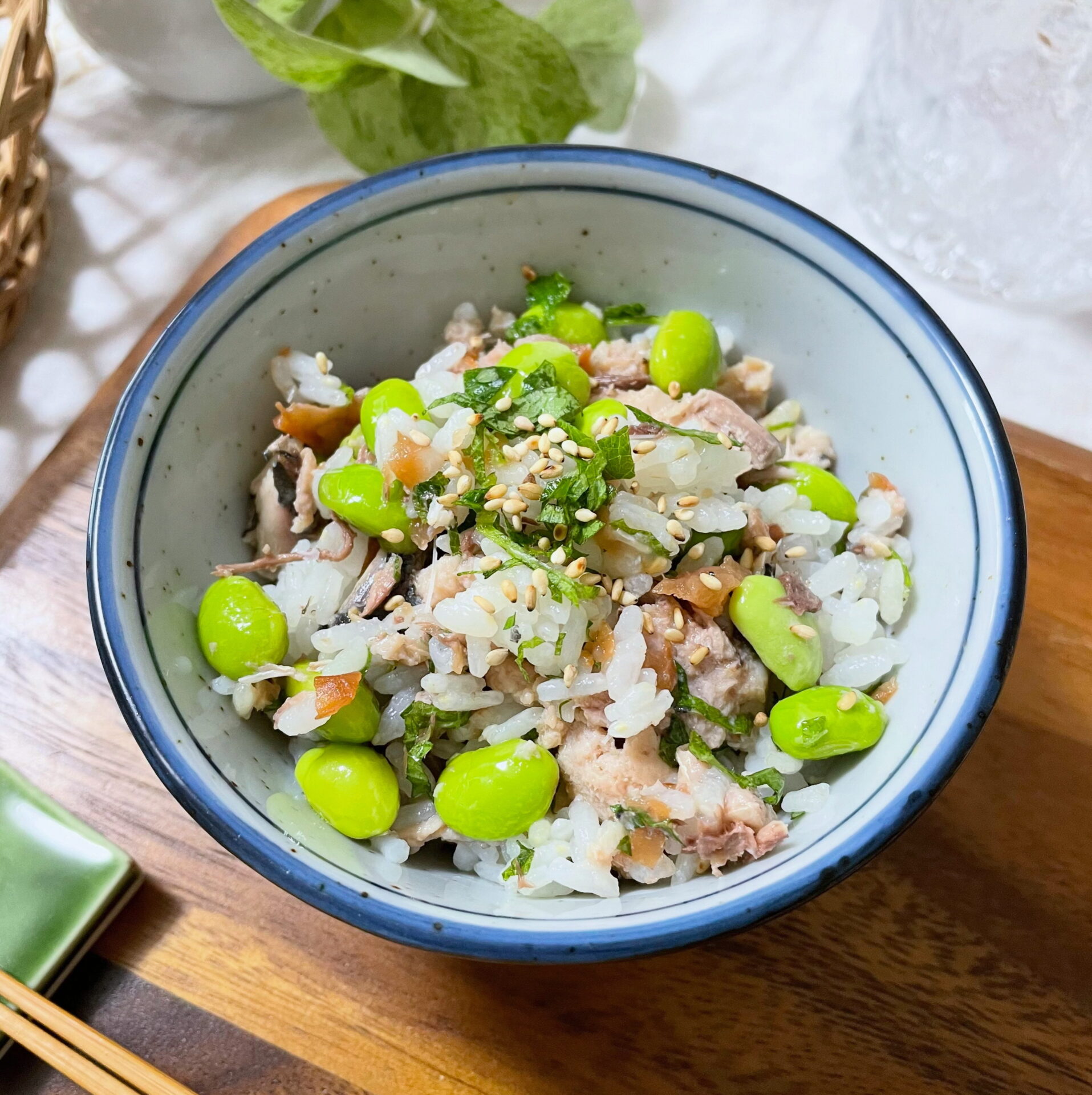 お手軽♪枝豆と鯖の大葉うめごはん｜伊彌彦ちゃまめ